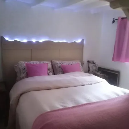 Comfortable House With Sea View In + Garden *